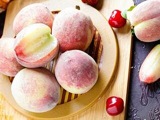 朋友圈秋天的第一杯奶茶红包配的文案_秋天第一杯奶茶红包怎么写