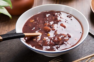 于赞美桃花的诗句_赞美桃花的诗句最出名的